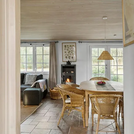 Casa vacanze Amazing In With Kitchen